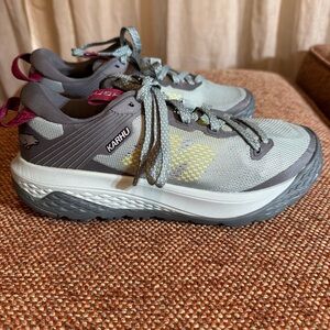 NWOT Karhu Ikoni Trail Women’s Shoe Iceberg Green US 8 EU 39.5